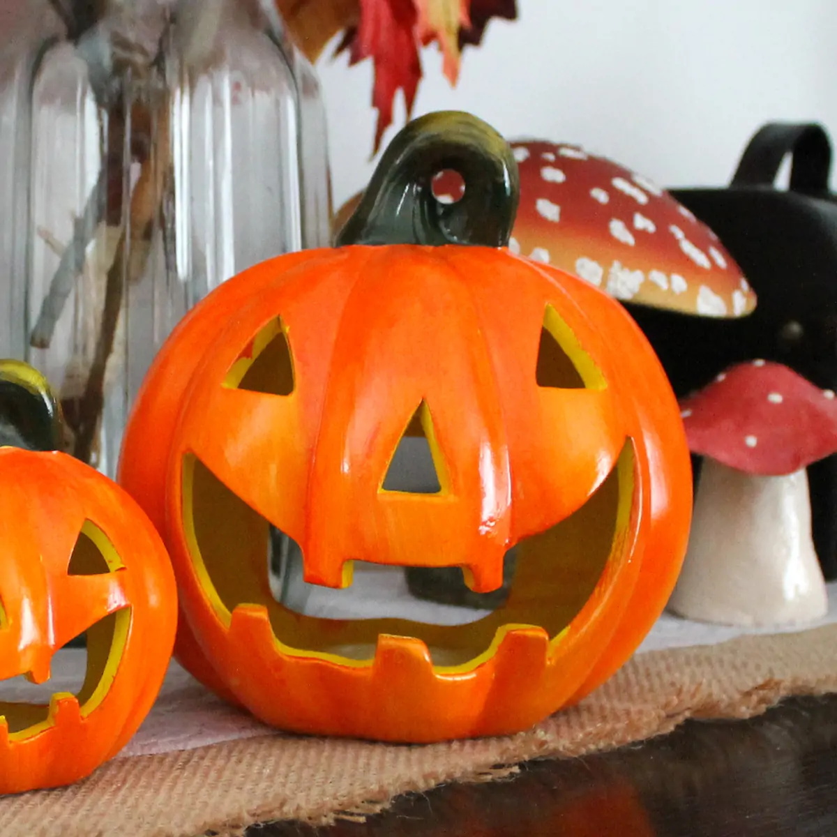 Halloween Kürbis aus Ton mit lächelndem Gesicht 14×17 cm – Bild 5