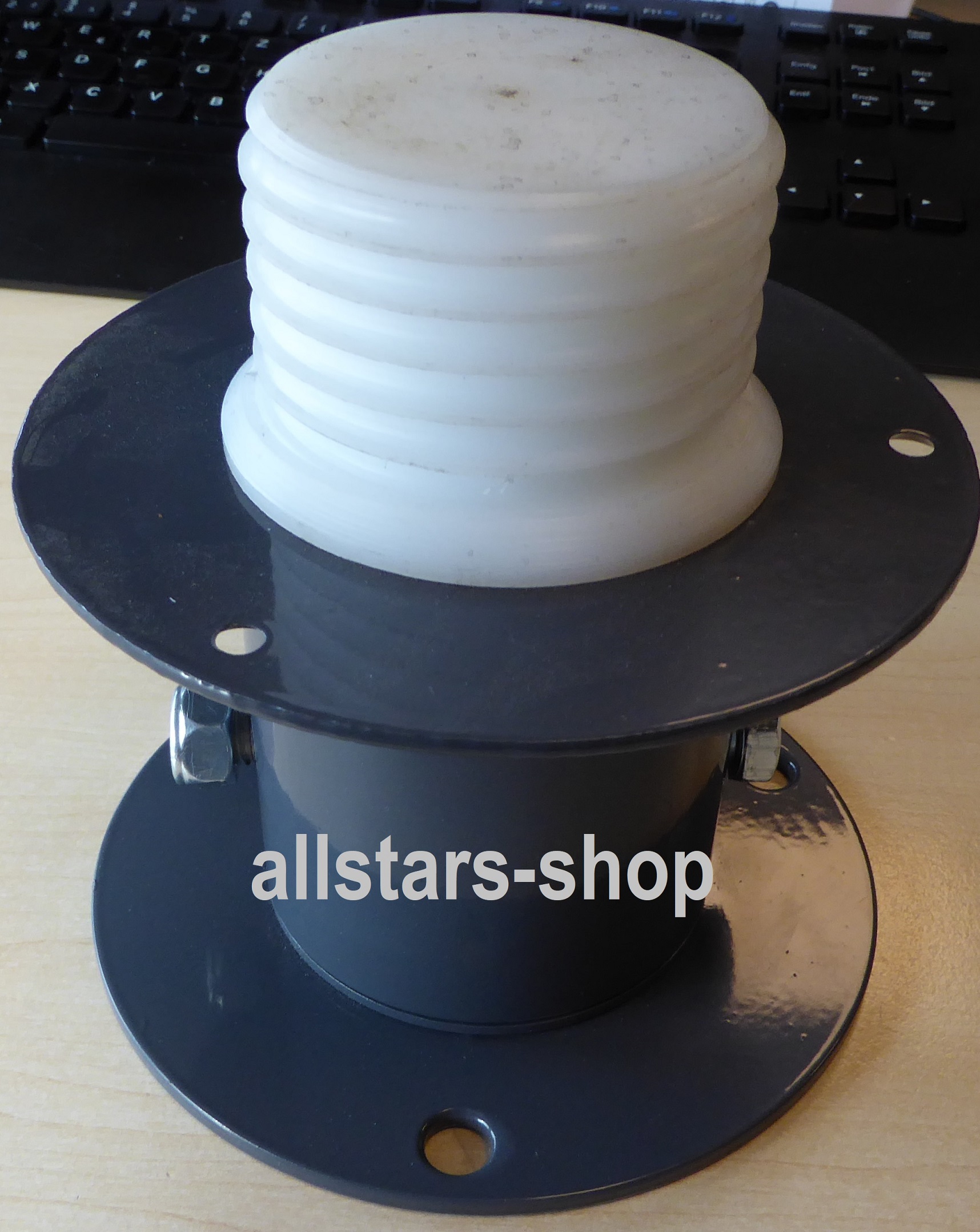 Sitzelemente Hocker rund 4 Sitzgelegenheiten Design-Kugeln Ø = 50 cm Farbwahl mit Bodenanker Beckmann – Bild 4